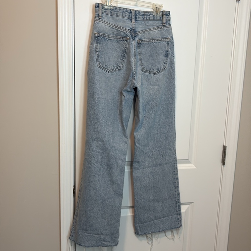 Zara TRF Light Blue Distressed Wide Leg Jeans
Discontinued style! - Picture 6 of 9